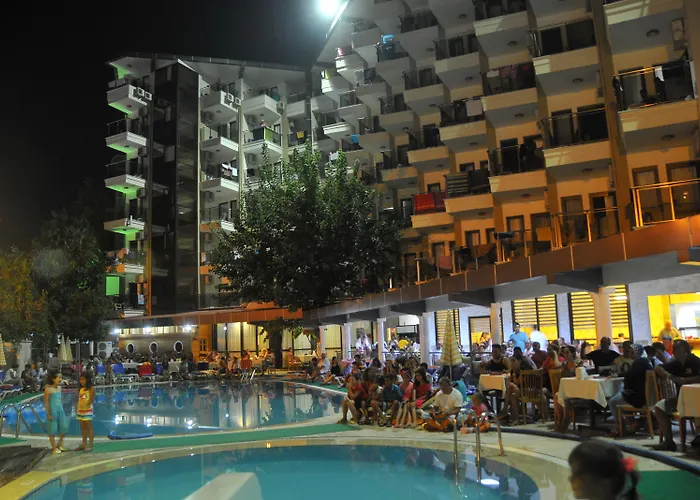 Ξενοδοχείο Monte Carlo 4*