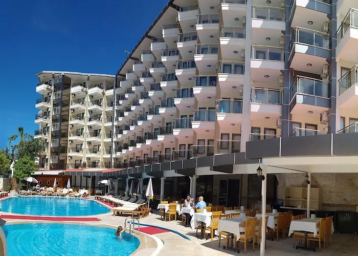 Ξενοδοχείο Monte Carlo 4*